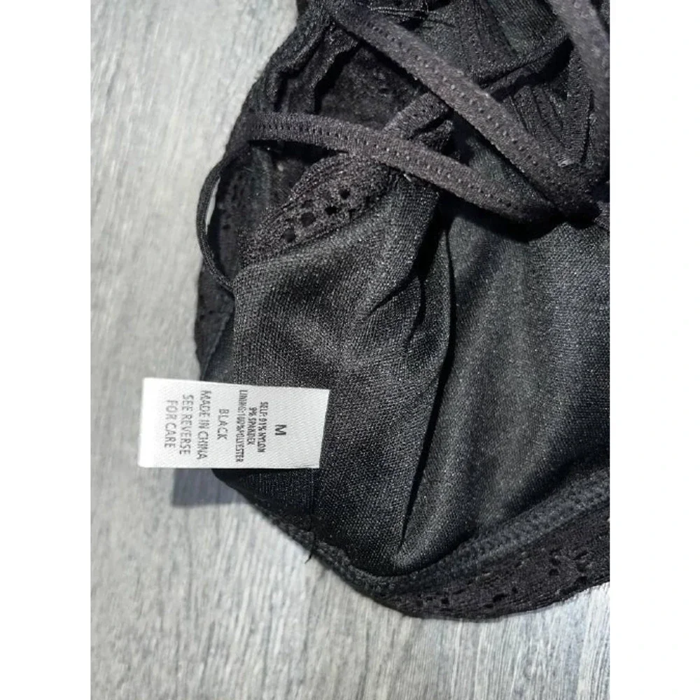 Wishlist Lace Bralette top bra Black Medium A005857